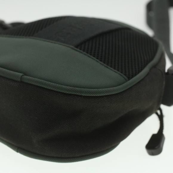 CHANEL Shoulder Bag - Picture 5 of 10